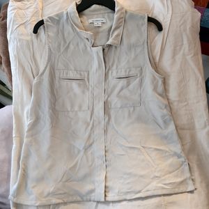 Liz Claiborne light weight sleeveless casual vest